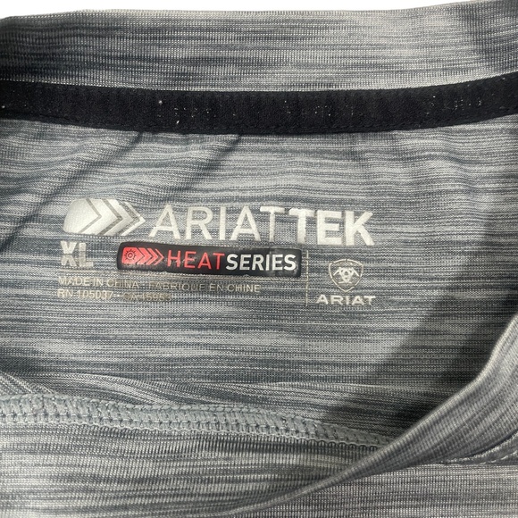 Ariat Tek XL Heat Series Grey Short Sleeve *READ* small hole on arm - Picture 3 of 5